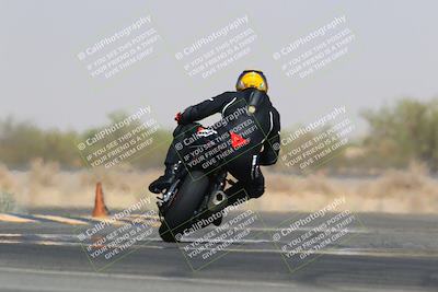 media/Mar-28-2022-Superbike Trackdays (Mon) [[b8603d0f67]]/Open Track Time/Turn 16/